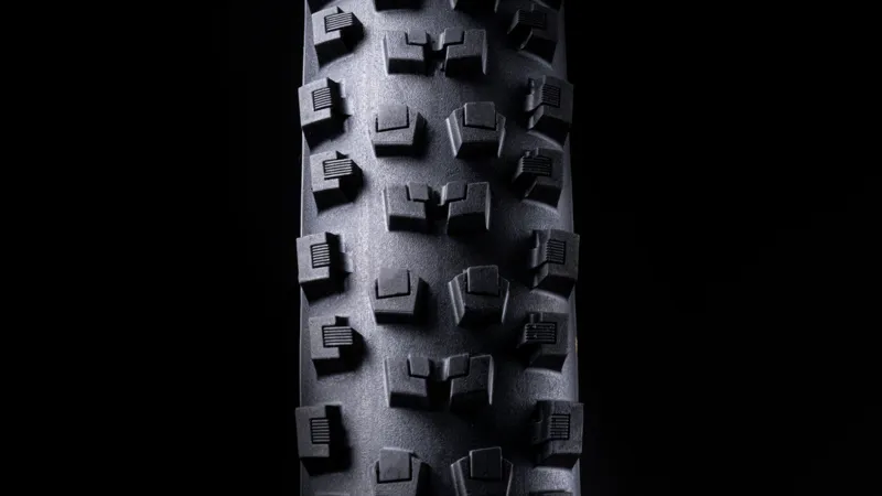 Specialized Purgatory Grid 2Bliss Ready 29 x 2.4 T9 Tyre in Black-2